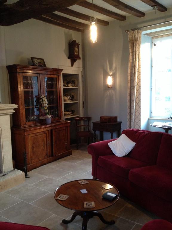 Bourg-d'Ire Le Manoir De La Vieille Douve Bed & Breakfast エクステリア 写真