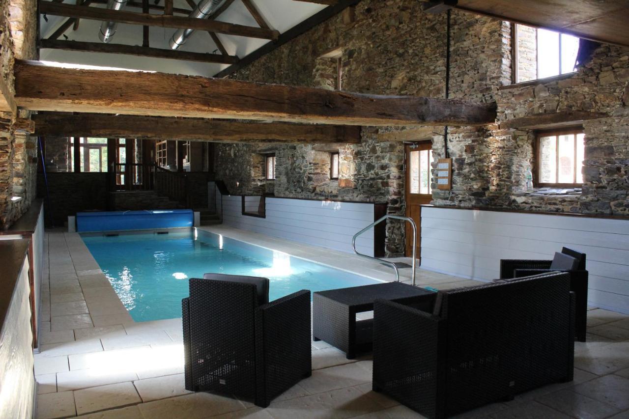 Bourg-d'Ire Le Manoir De La Vieille Douve Bed & Breakfast エクステリア 写真